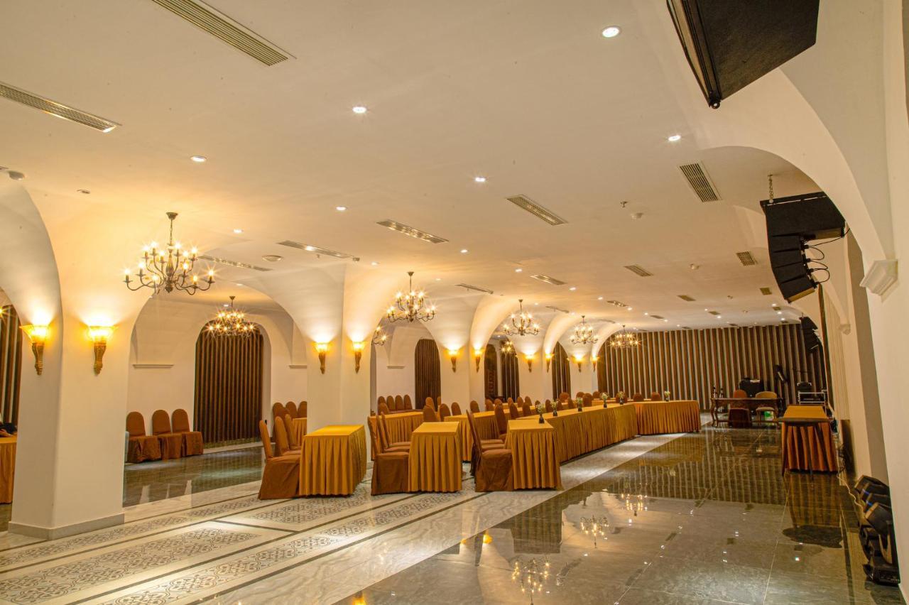 דה נאנג Dong Duong Hotel & Suites - Afternoon Tea Inclusive - Very Central מראה חיצוני תמונה