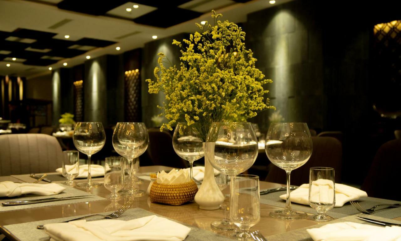 דה נאנג Dong Duong Hotel & Suites - Afternoon Tea Inclusive - Very Central מראה חיצוני תמונה